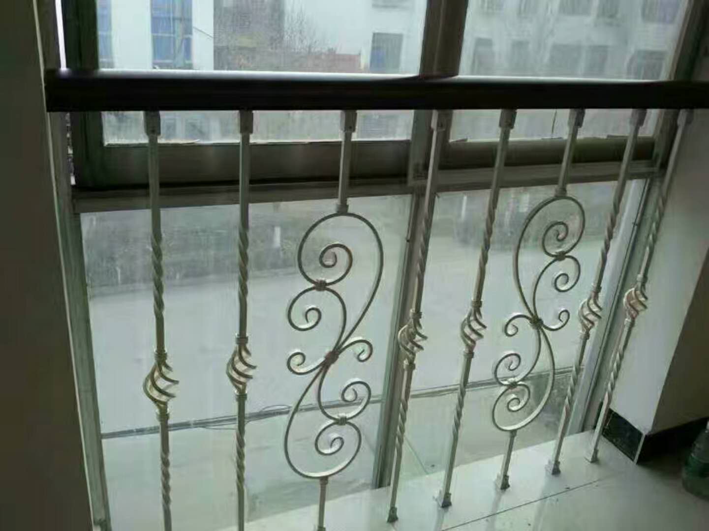 铁艺护栏合作案例
